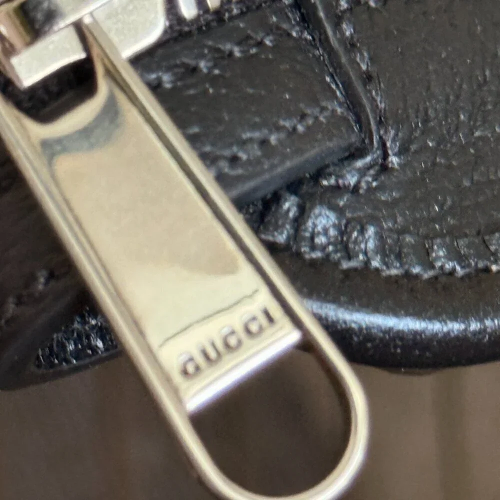 Gucci 752595 Unisex Interlocking Medium GG Messenger Bag‎